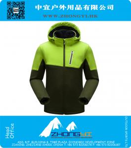 Outdoor Jacket Men Warm Thermal Camping Hiking Jacket Men Brand Waterproof Jacket Men Windproof Softshell Jacket